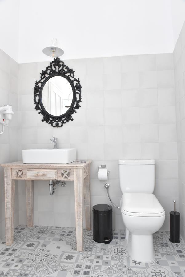 Oisyra Boutique Hotel Ermoupoli Dış mekan fotoğraf